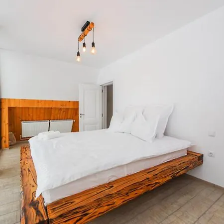 Lasttminutebooking - A Frame Mountain Retreat